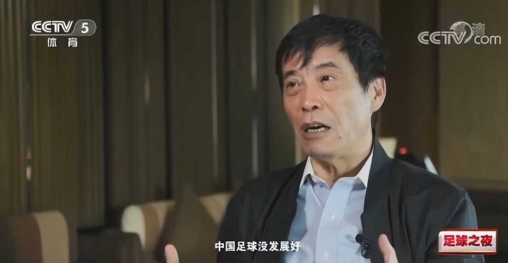 本周二扎哈维也与巴萨体育总监德科进行了会面。